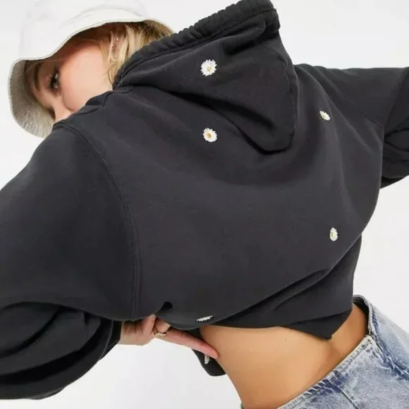 HOLLISTER Daisy Cropped Pullover Hoodie Sweatshirt in Dark Gray/Black Size S - Picture 2 of 8